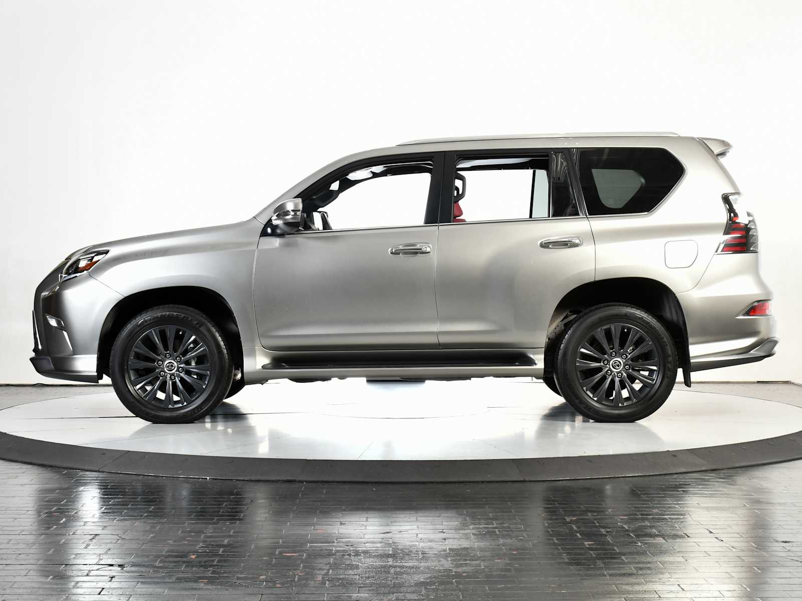 2023 Lexus GX 460 Premium photo 2