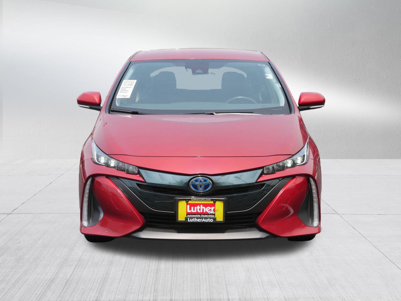 Used 2017 Toyota Prius Prime Plus with VIN JTDKARFP4H3048044 for sale in Saint Louis Park, Minnesota