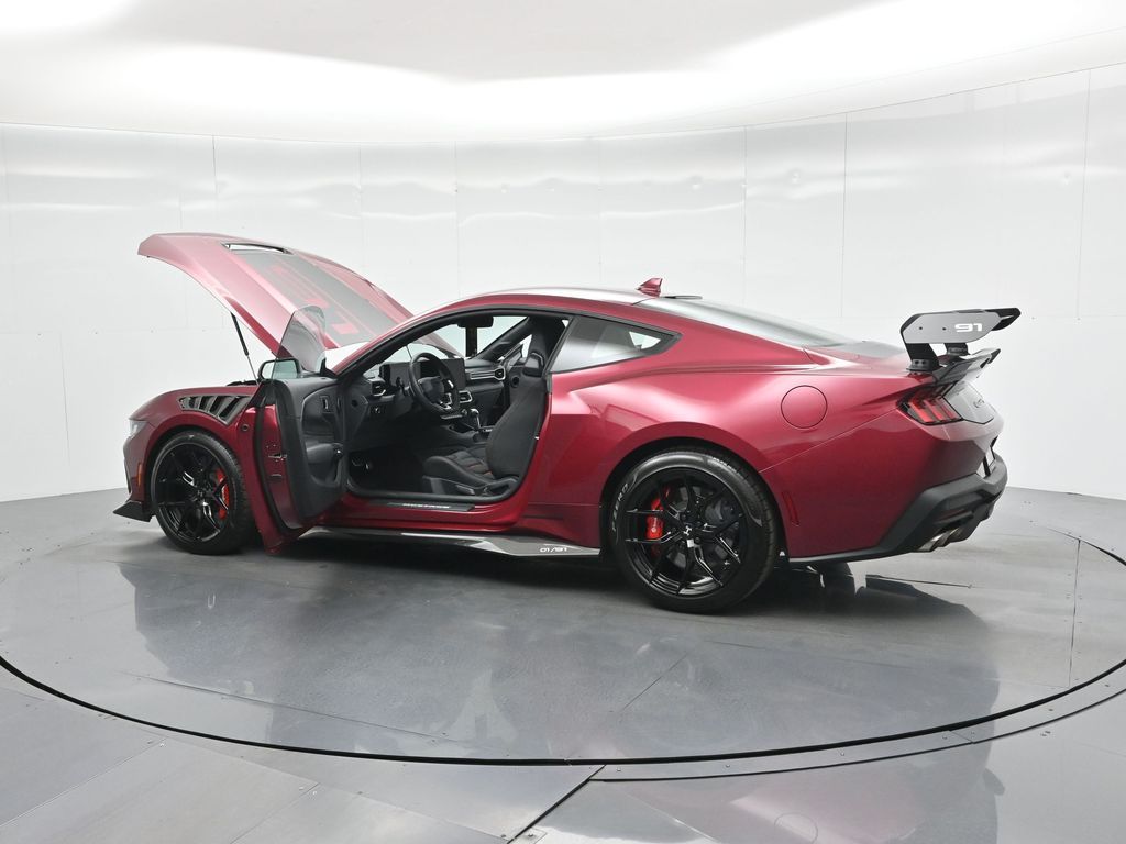 2025 Ford Mustang GT Premium photo 37