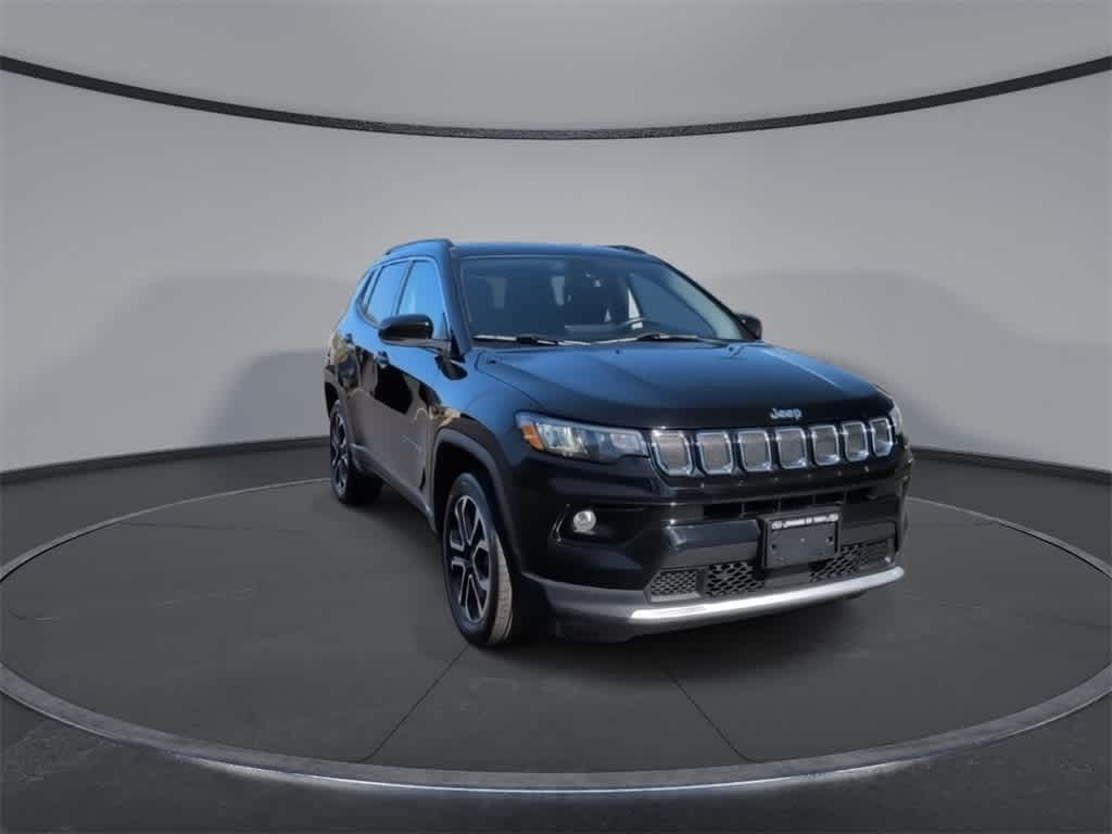2022 Jeep Compass Limited photo 2