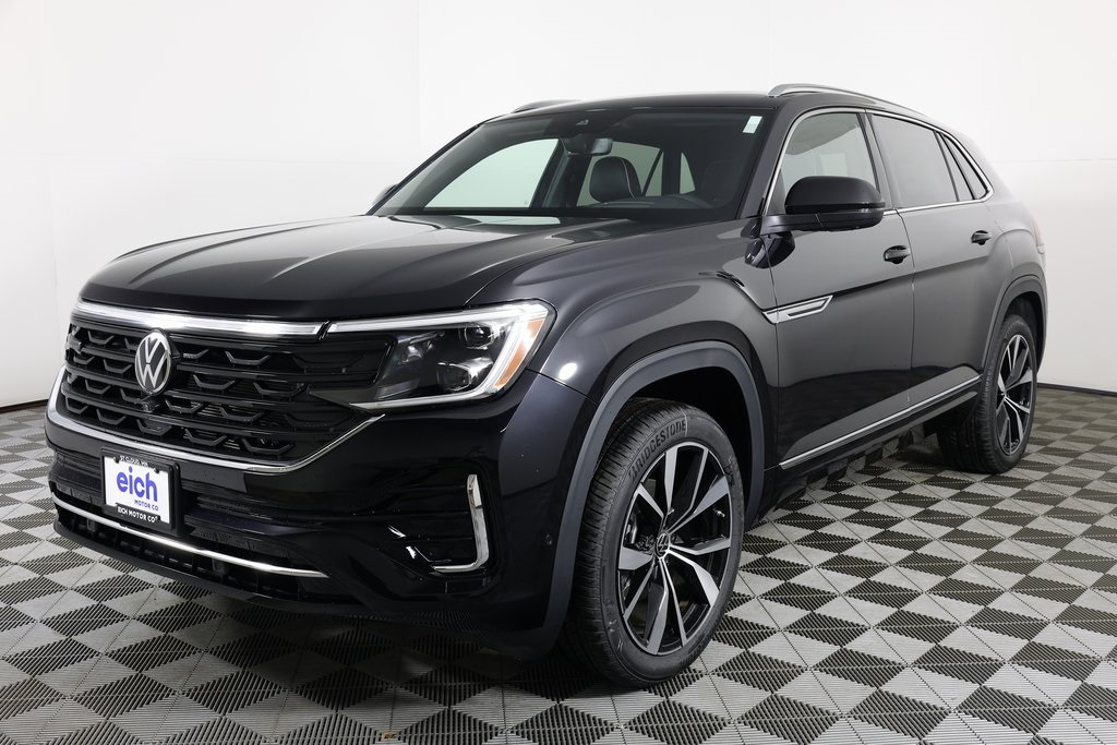 2025 Volkswagen Atlas Cross Sport SEL Premium R-Line photo 3