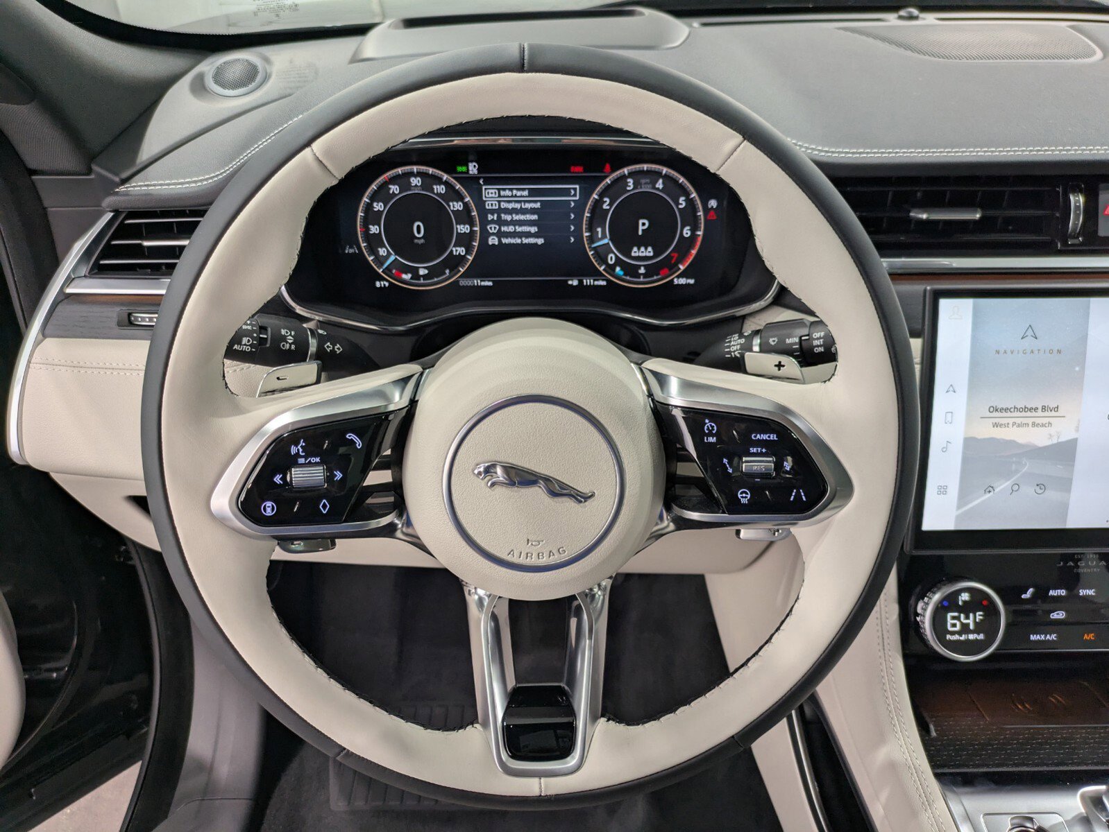 2026 Jaguar F-PACE P250 R-Dynamic S photo 15