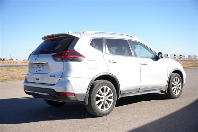 2019 Nissan Rogue S photo 2
