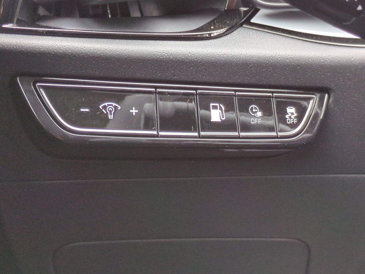 2025 Kia Niro Plug-In Hybrid EX photo 14