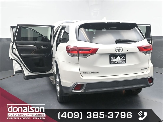 2017 Toyota Highlander Limited photo 23
