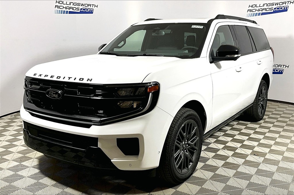 2025 Ford Expedition Platinum's photo