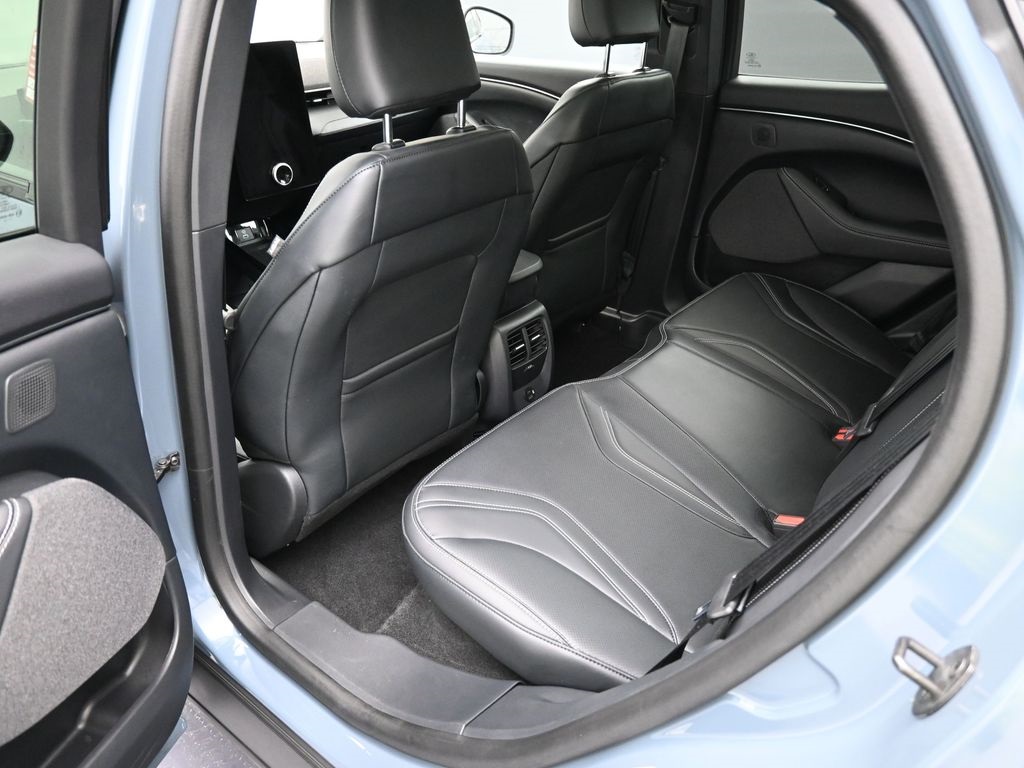 2024 Ford Mustang Mach-E Premium photo 24