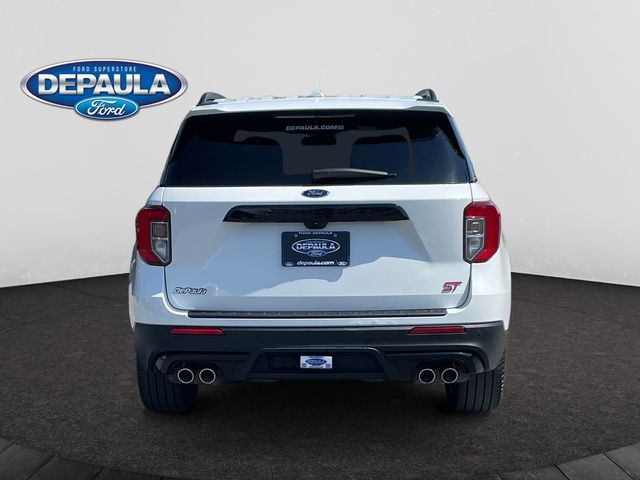 2023 Ford Explorer ST photo 4