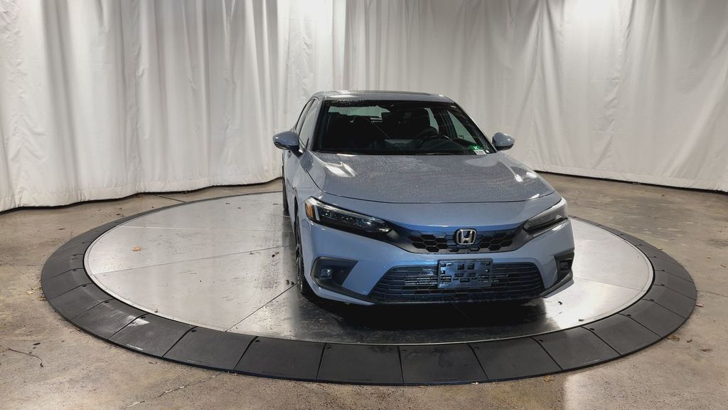 2022 Honda Civic Sport Touring photo 4