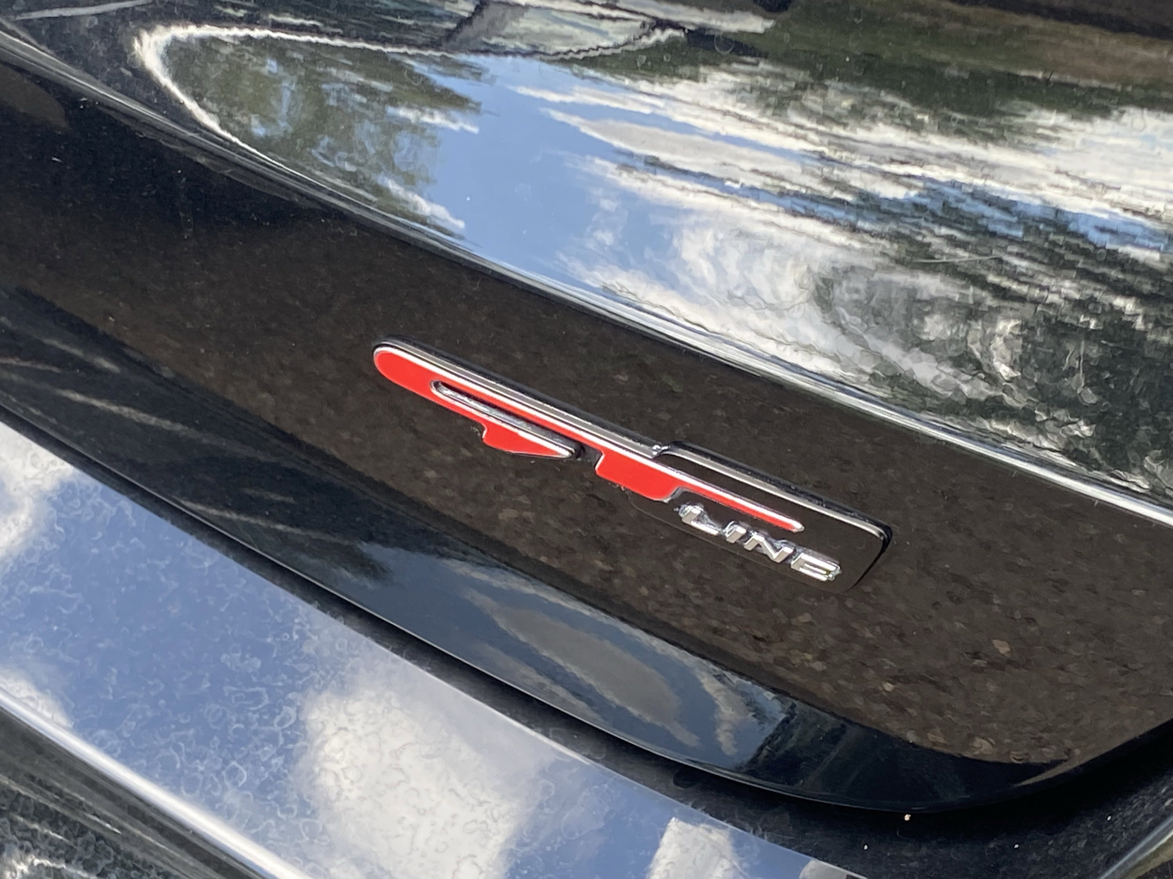 2022 Kia K5 GT-Line photo 2