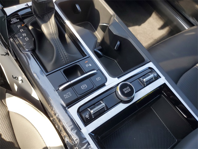 2025 Kia K5 GT-Line photo 21