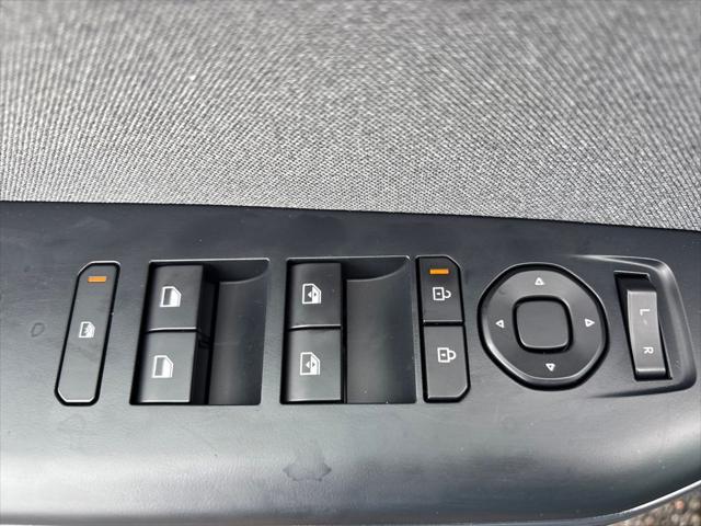 2025 Kia K4 EX photo 4