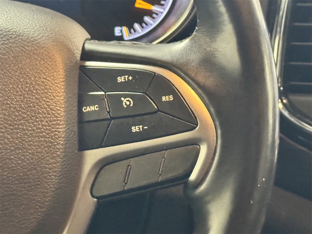 2021 Jeep Grand Cherokee Laredo photo 29