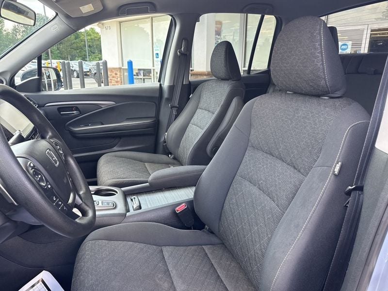 2022 Honda Ridgeline Sport photo 11