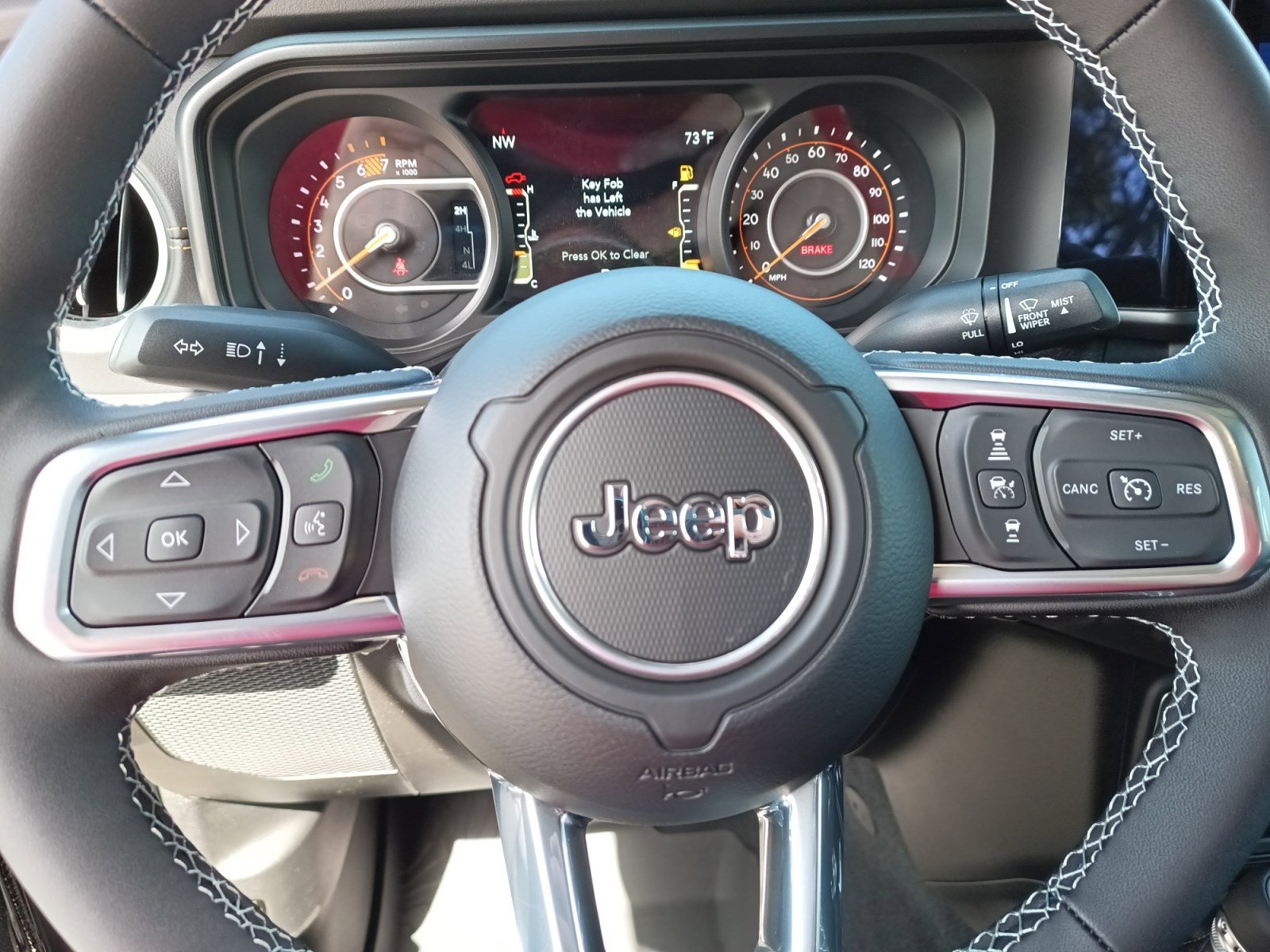 2025 Jeep Wrangler Sahara photo 11