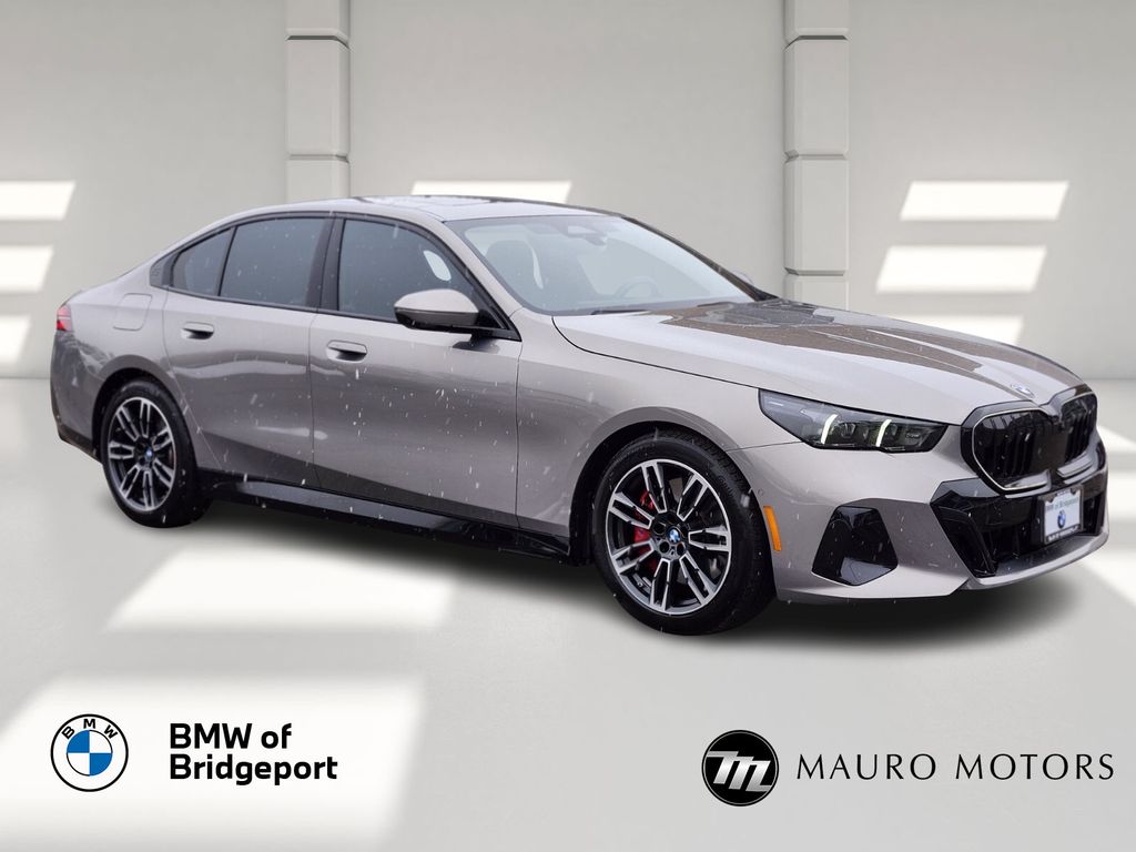 2024 BMW 5 Series 540i's photo