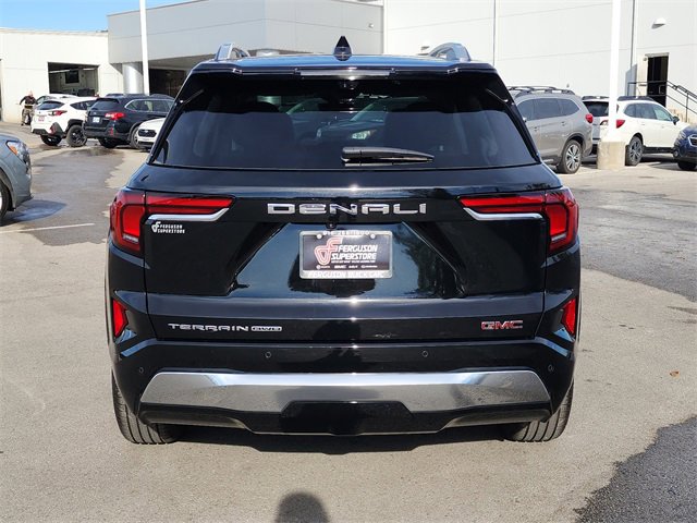 2026 Gmc Terrain Denali photo 2