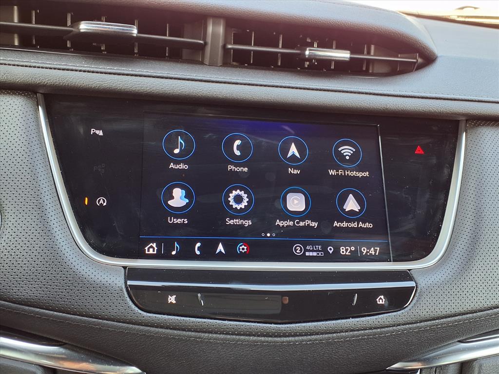 2023 Cadillac XT5 Premium Luxury photo 3