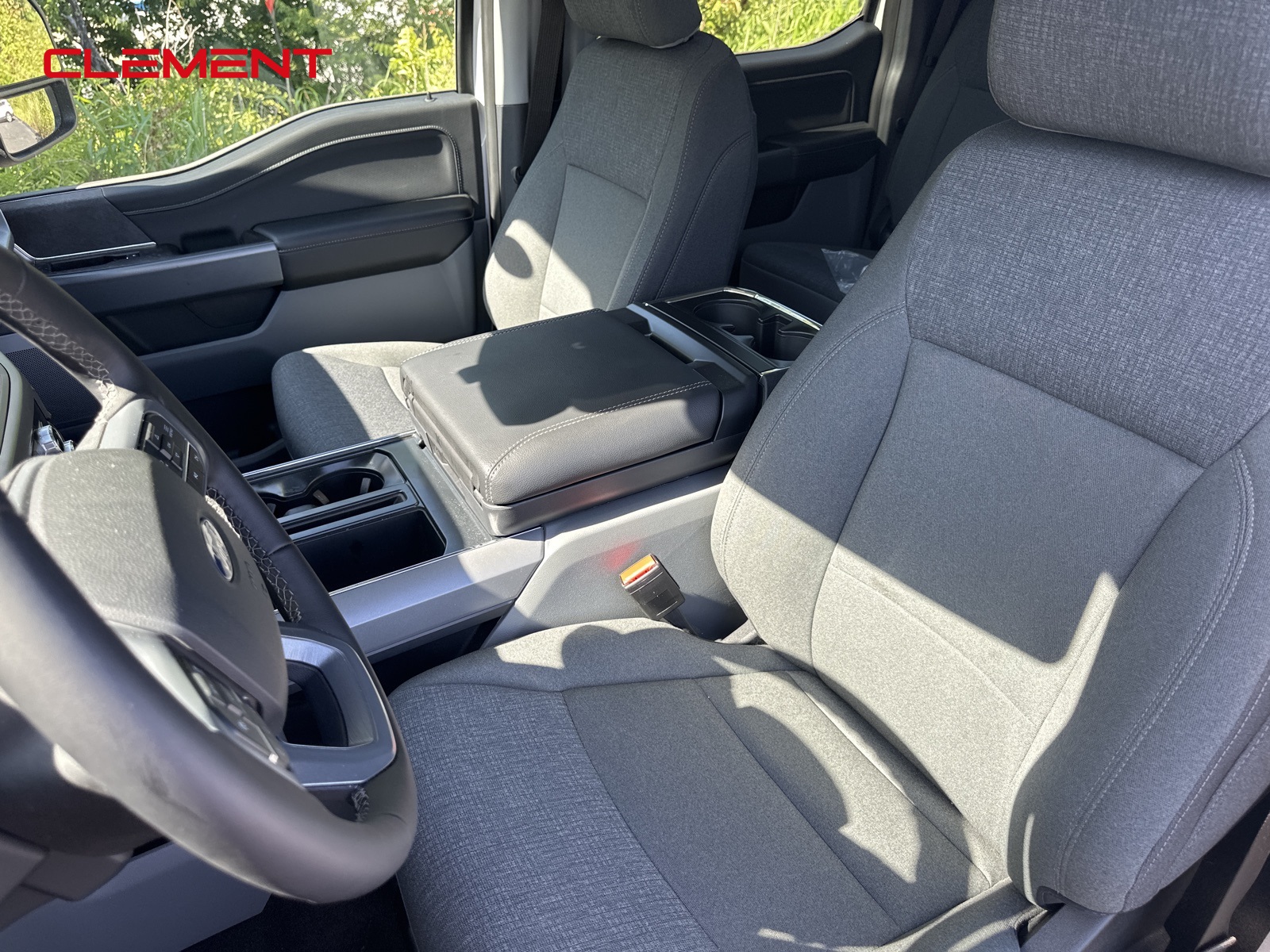 2024 Ford F-150 XLT photo 23