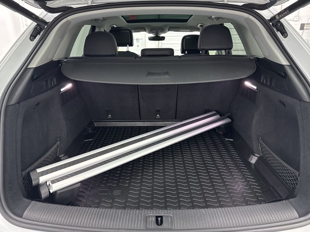 2021 Audi Q5 45 Premium Plus photo 17