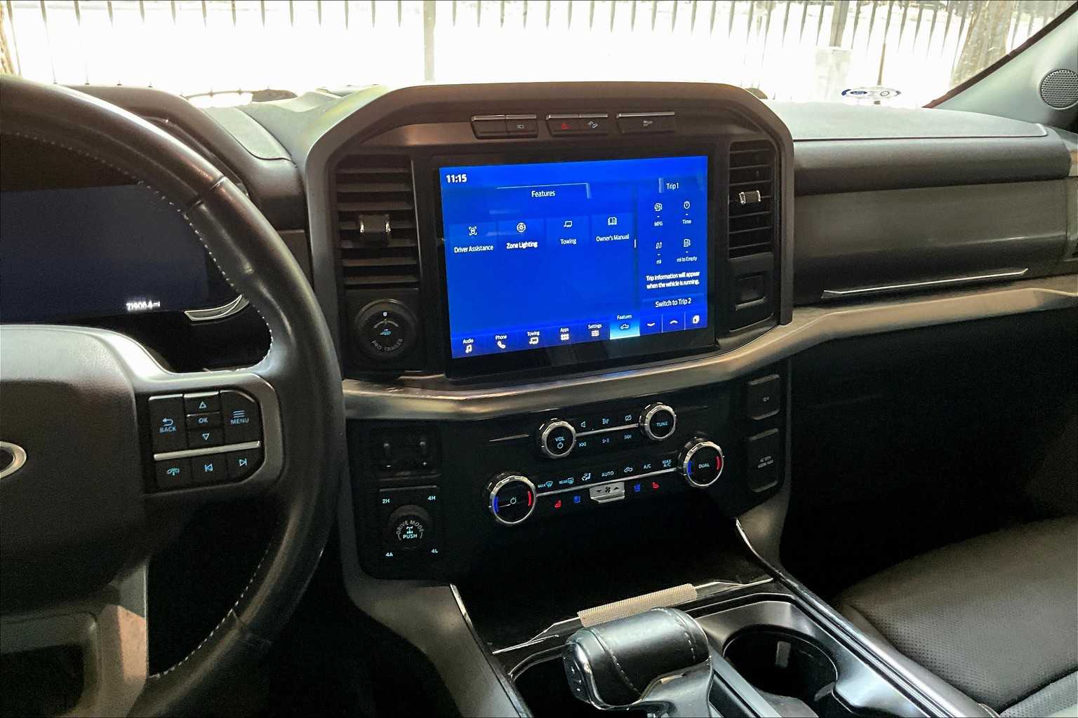 2022 Ford F-150 Lariat photo 11