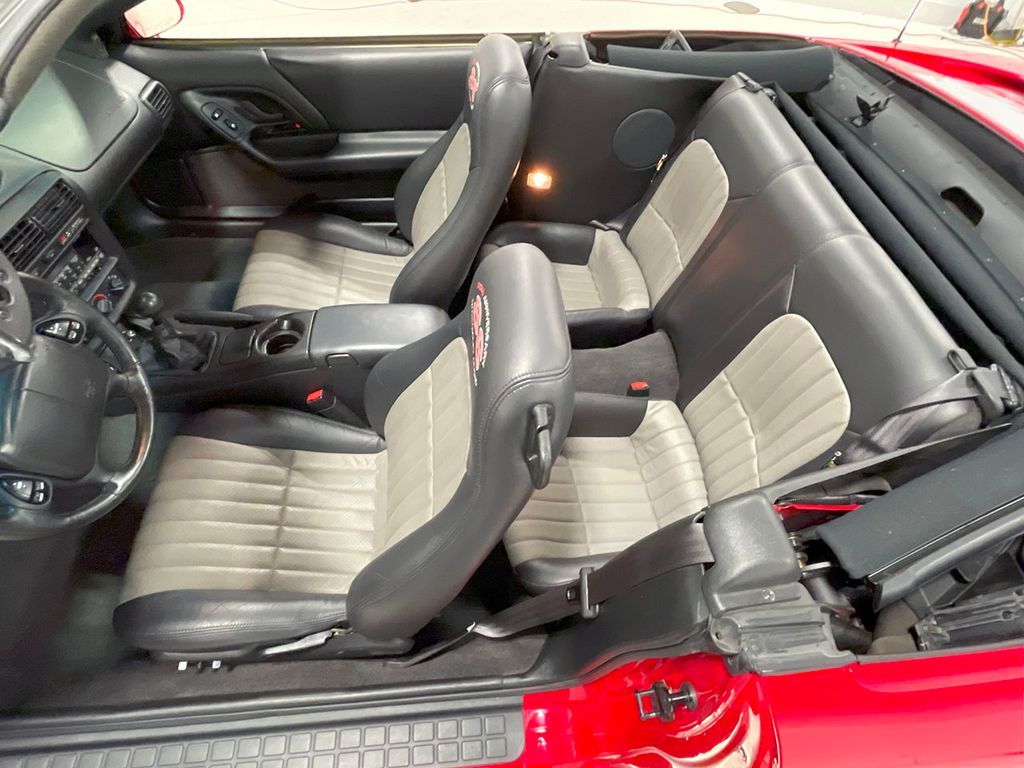 2002 Chevrolet Camaro Sport Coupe photo 47