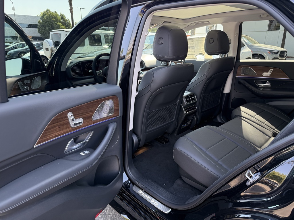 2026 Mercedes Benz GLE 450 4MATIC photo 14