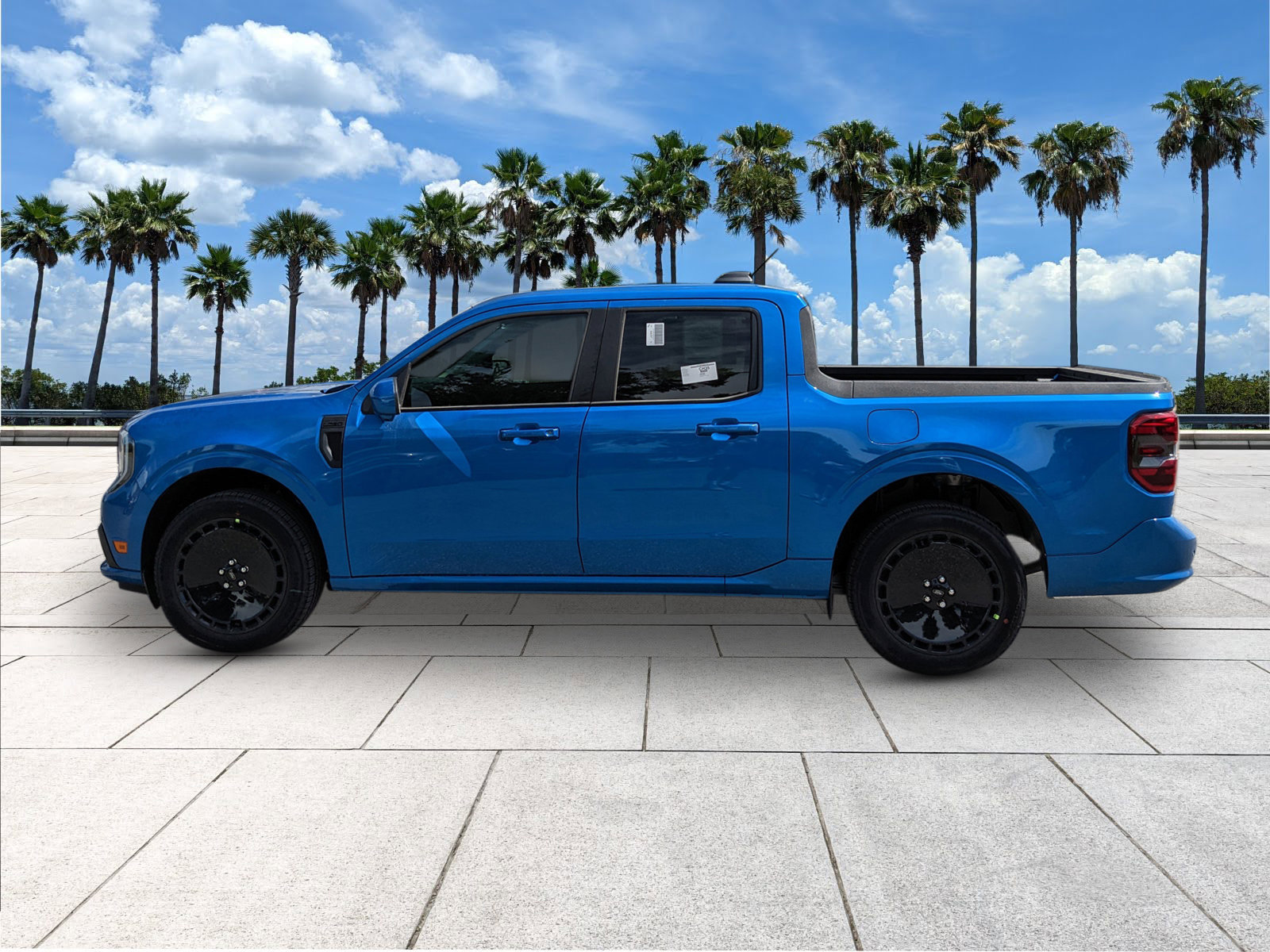 2025 Ford Maverick photo 5