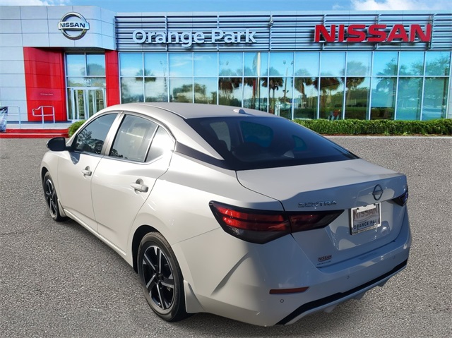2025 Nissan Sentra SV photo 3