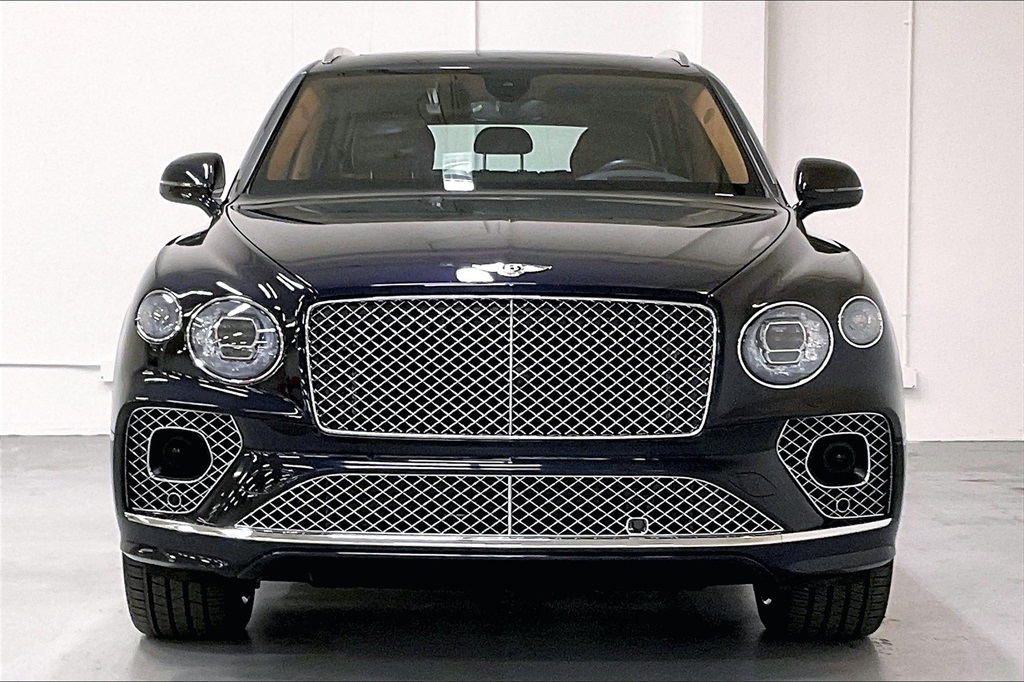 2022 Bentley Bentayga V8 First Edition photo 2