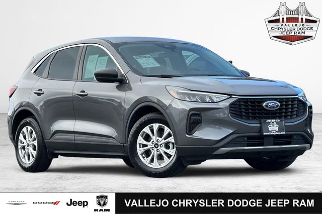 2024 Ford Escape Active's photo