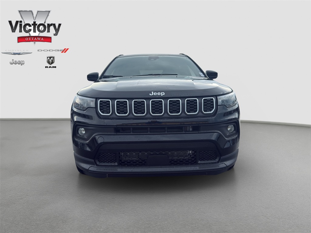 2025 Jeep Compass Latitude photo 2