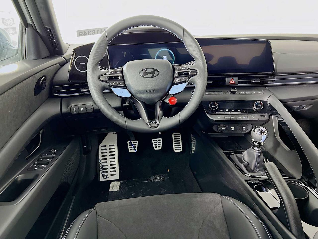 2025 Hyundai Elantra N photo 12