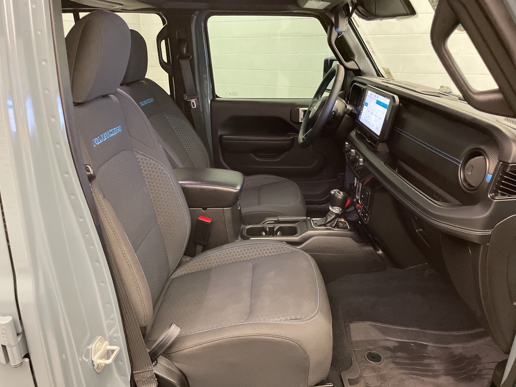 2024 Jeep Wrangler Rubicon 4xe photo 20