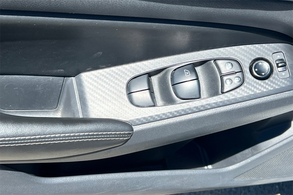 2022 Nissan Altima 2.5 SV photo 16