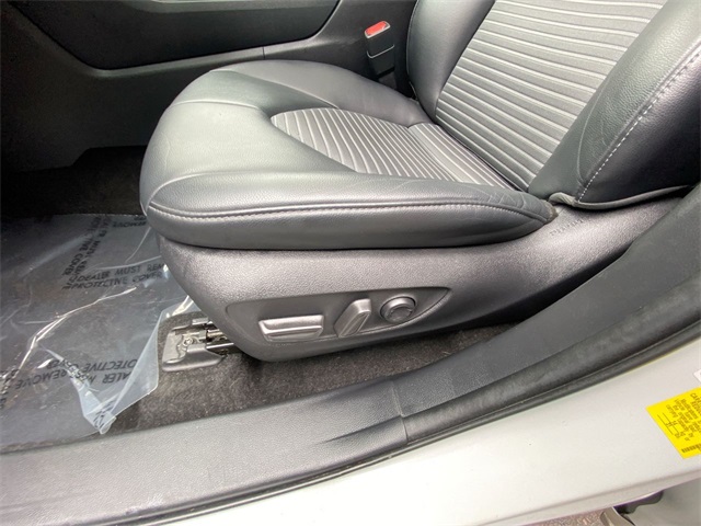 2023 Toyota Highlander XSE photo 4