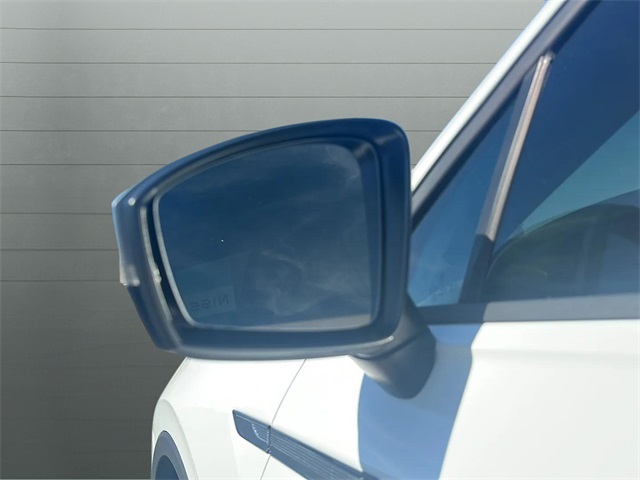 2024 Volkswagen Tiguan Wolfsburg Edition photo 26