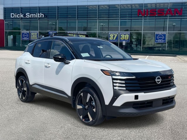 2026 Nissan KICKS SR's photo