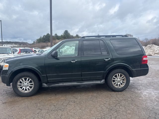 Used 2013 Ford Expedition XLT with VIN 1FMJU1J53DEF02420 for sale in Traverse City, MI