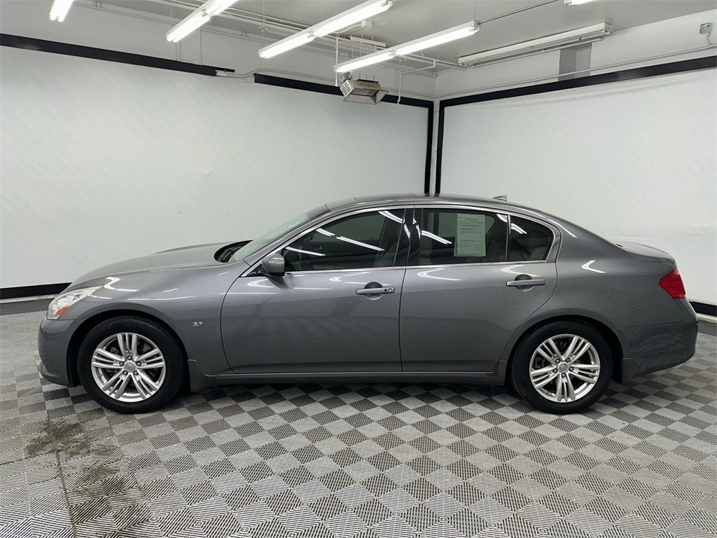 Used 2015 INFINITI Q40 Base with VIN JN1CV6AP6FM501900 for sale in Hoover, AL
