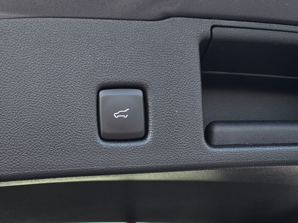 2024 Ford Escape Plug-In Hybrid Base photo 14
