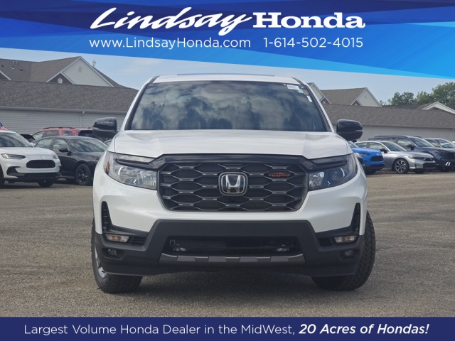 2025 Honda Ridgeline TrailSport photo 2