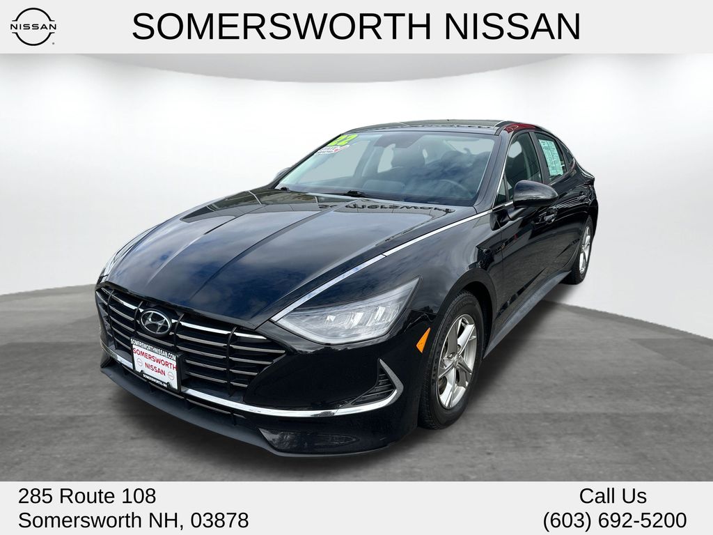 2022 Hyundai Sonata SE's photo