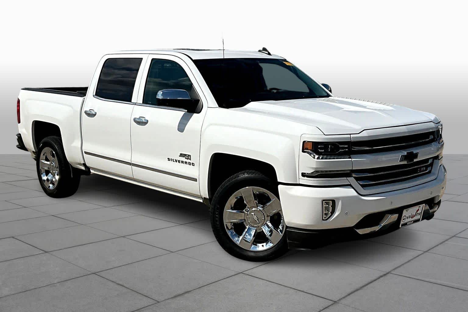 2018 Chevrolet Silverado 1500 LTZ photo 2