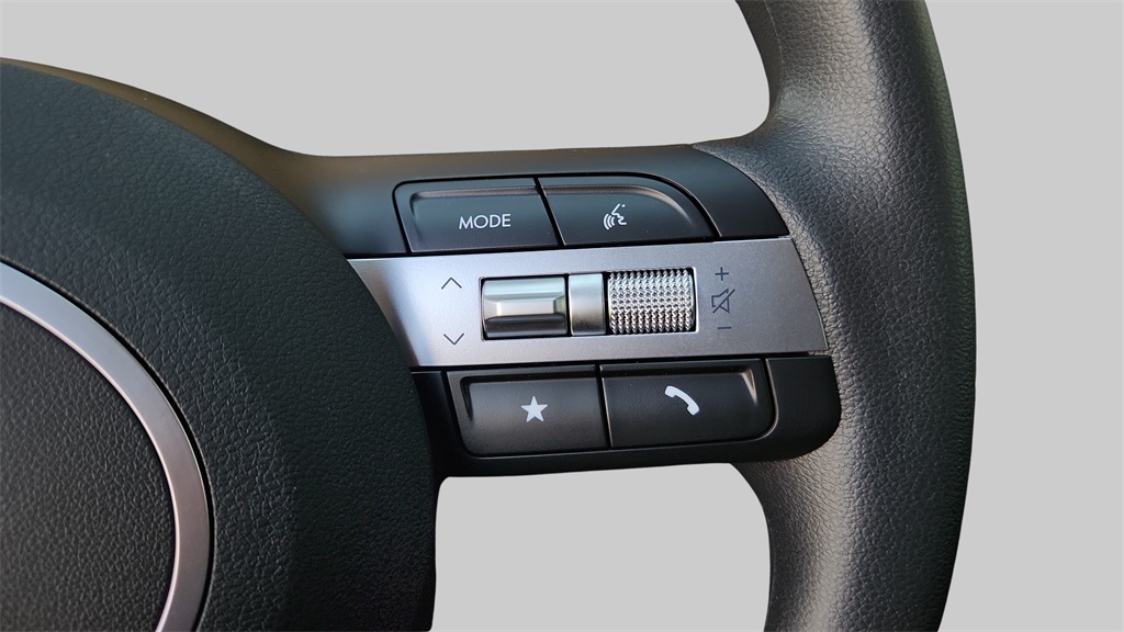 2026 Hyundai Tucson SEL photo 24