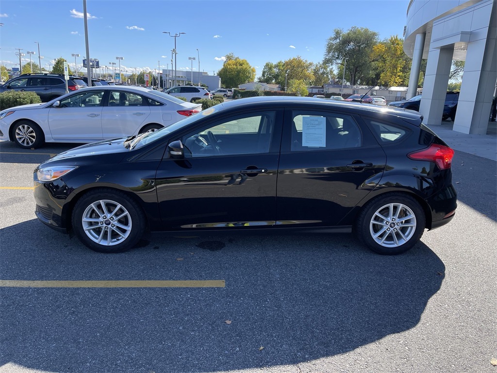 2016 Ford Focus SE photo 4