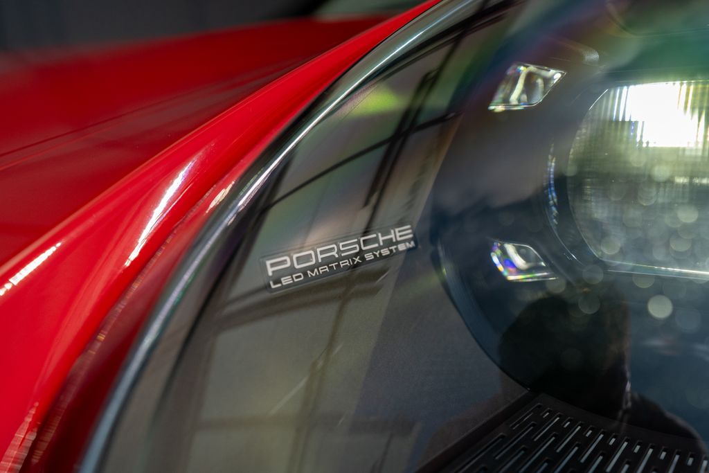 2023 Porsche 911 4 GTS photo 41