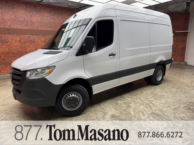 2026 Mercedes-Benz Sprinter Cargo Van Base's photo