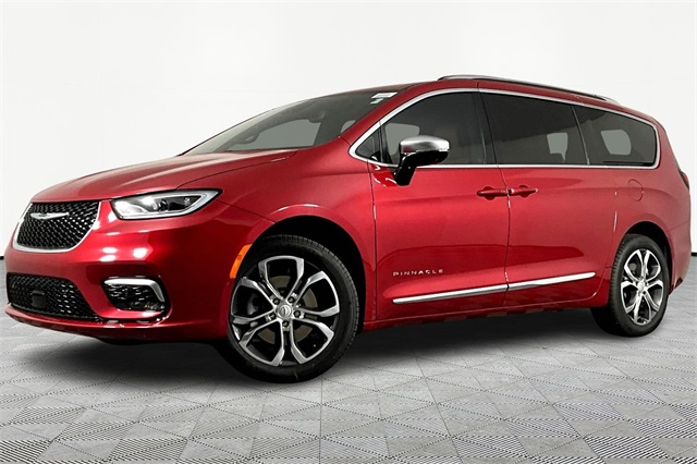 2026 Chrysler Pacifica Pinnacle's photo