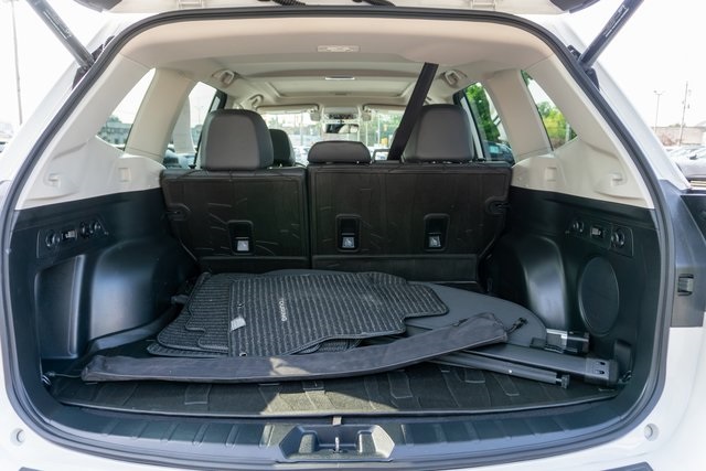 2021 Subaru Forester Touring photo 6